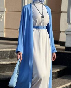 استایل کردن مانتو عبایی
حجاب کوثر